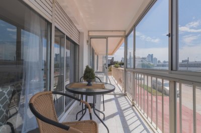 Venta Apartamento 3 Dormitorios Frente al Mar - Punta del Este