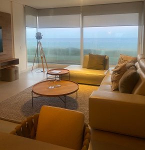 VENTA APARTAMENTO TRES DORMITORIOS PUNTA DEL ESTE PLAYA BRAVA EDIFICIO LE PARC