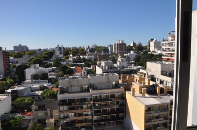 VENTA DEPARTAMENTO 2 DORMITORIOS Y 2 BAÑOS POCITOS MONTEVIDEO 