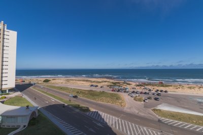 VENTA DEPARTAMENTO 3 DORMITORIOS EN TORRE CRISTAL 