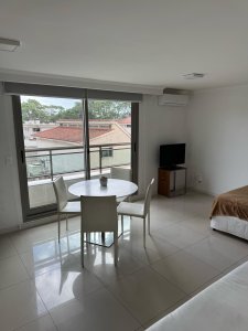 ALQUILER ANUAL MONOAMBIENTE PUNTA DEL ESTE ROOSEVELT PLACE LAFAYETTE