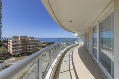 VENTA DEPARTAMENTO 4 DORMITORIOS EDIFICIO AQUARELLA PLAYA MANSA 