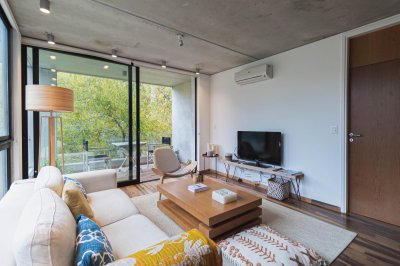 BE HOUSE - PISO ALTO 2 DORMITORIOS.