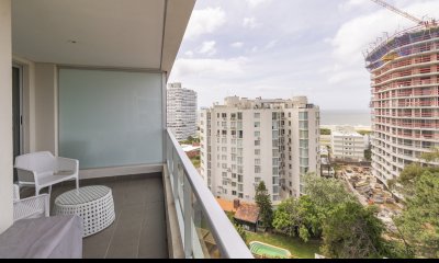 VENTA APARTAMENTO DOS DORMITORIOS PLAYA BRAVA WIND TOWER