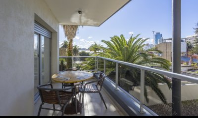 VENTA DEPARTAMENTO 2 DORMITORIOS EN PENINSULA PUNTA DEL ESTE