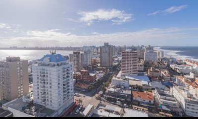 DEPARTAMENTO VENTA PUNTA DEL ESTE PENINSULA