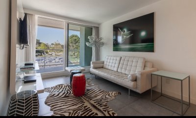 VENTA APARTAMENTO DOS DORMITORIOS PUNTA DEL ESTE EDIFICIO YOO