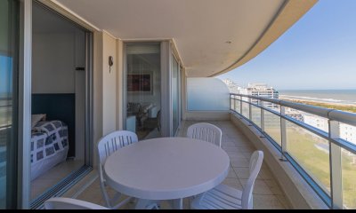 VENTA APARTAMENTO CUATRO DORMITORIOS FOREST TOWER 1 PLAYA BRAVA