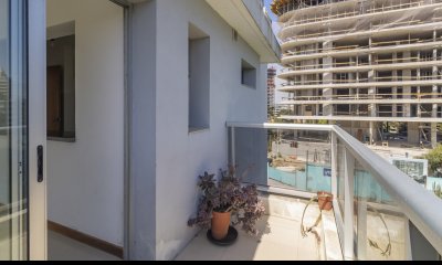 VENTA APARTAMENTO UN DORMITORIO EDIFICIO THE POINT AIDY GRILL CON GARAJE