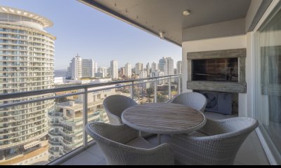 VENTA APARTAMENTO 3 DOMRITORIOS PUNTA DEL ESTE PARRILLERO PROPIO