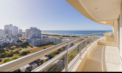 VENTA DEPARTAMENTO CUATRO DORMITORIOS FOREST TOWER I PLAYA BRAVA