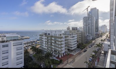 VENTA DEPARTAMENTO 3 DORMITORIOS EN PENINSULA VISTA AL PUERTO