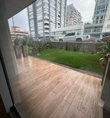 VENTA APARTAMENTO UN DORMITORIO PUNTA DEL ESTE PENINSULA A ESTRENAR CON PATIO