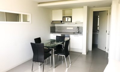 VENTA APARTAMENTO UN DORMITORIO PUNTA DEL ESTE EDIFICIO TAMARO