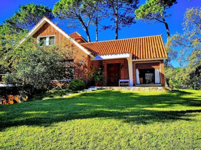 VENTA CASA SAN RAFAEL PUNTA DEL ESTE 