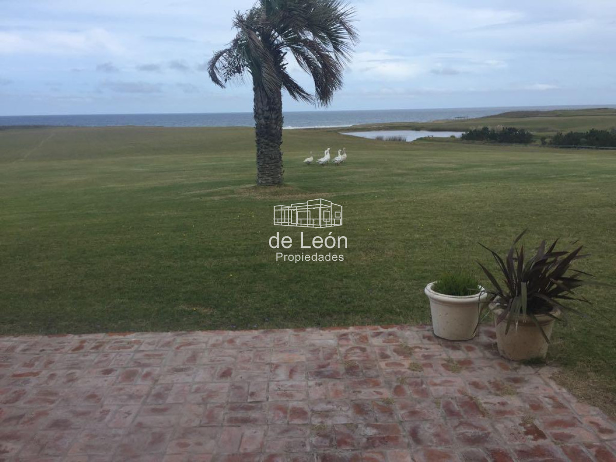 Chacra ID.15193 - Chacra con casa sobre el mar