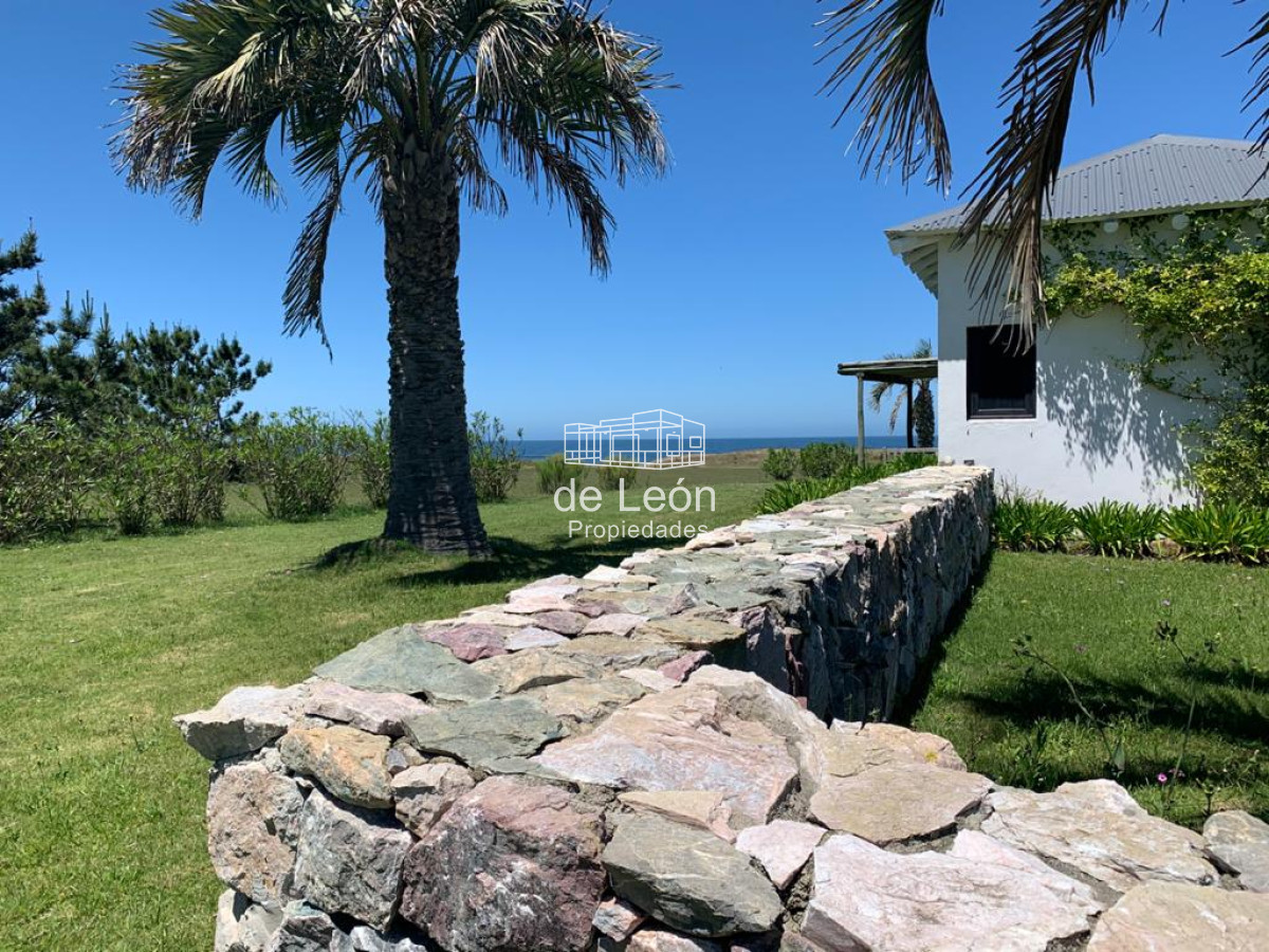 Chacra ID.15193 - Chacra con casa sobre el mar