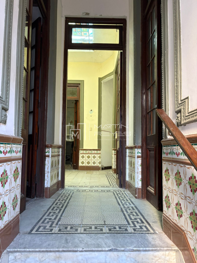 Casa ID.1521/Casa-Padron-Unico-A-Pasos-De-Bvr-Artigas-Parque-Rodó - Casa Padron Unico A Pasos De Bvr Artigas Parque Rodó