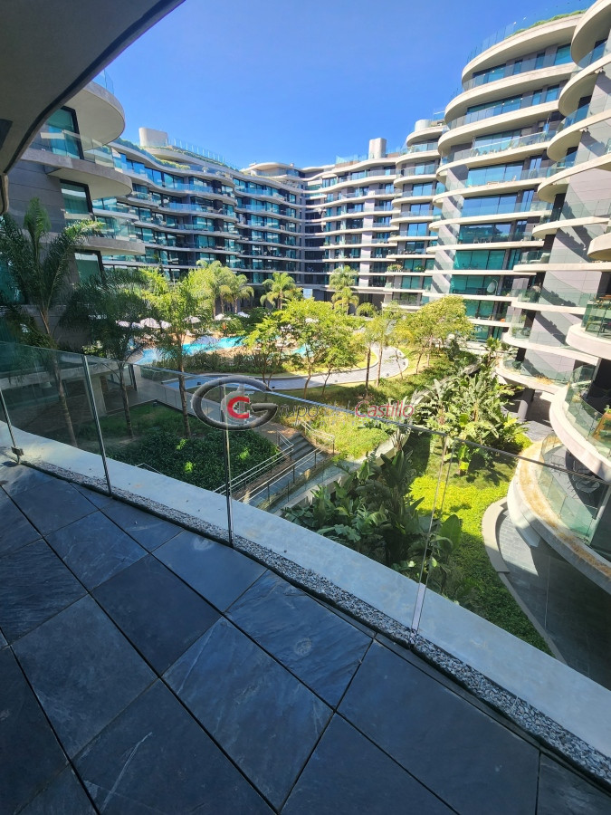 Apartamento ID.135 - Edificio FORUM Moderno Sobre La Rambla