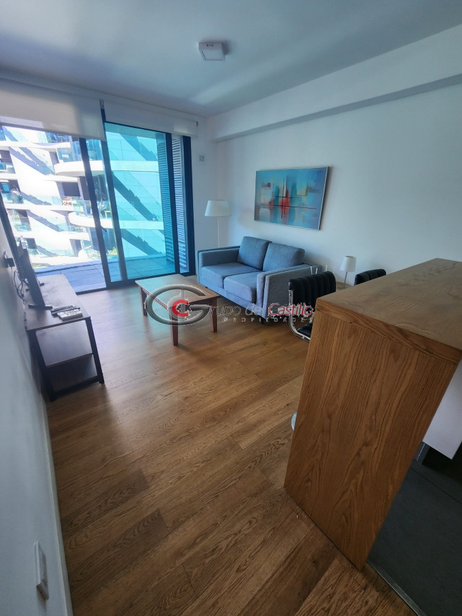 Apartamento ID.135 - Edificio FORUM Moderno Sobre La Rambla