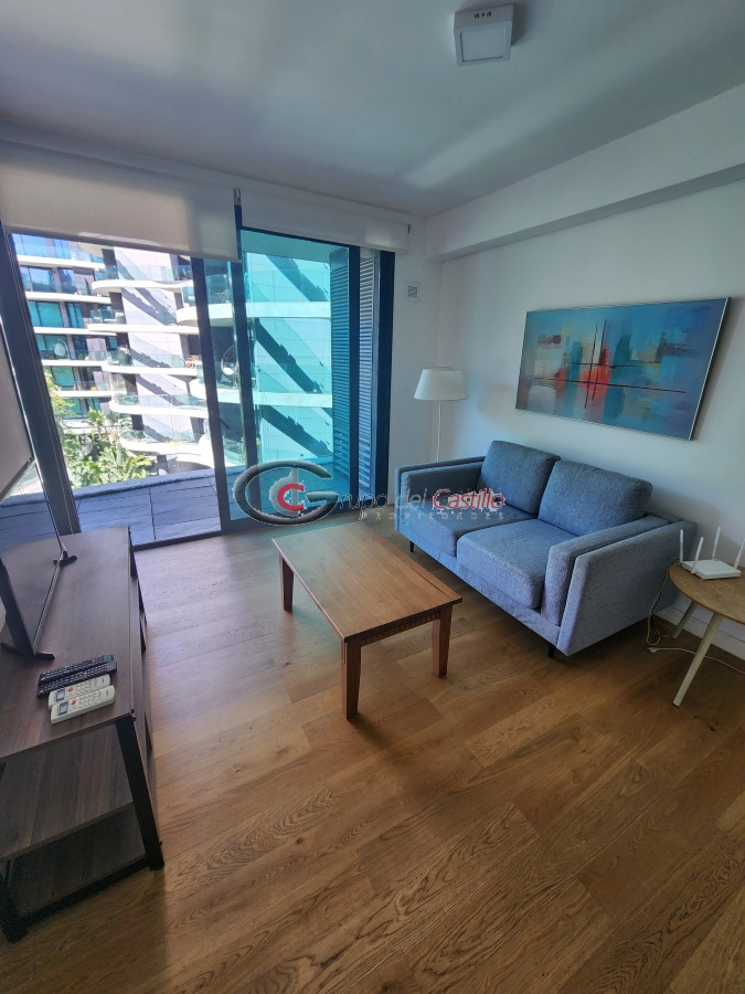 Apartamento ID.135 - Edificio FORUM Moderno Sobre La Rambla
