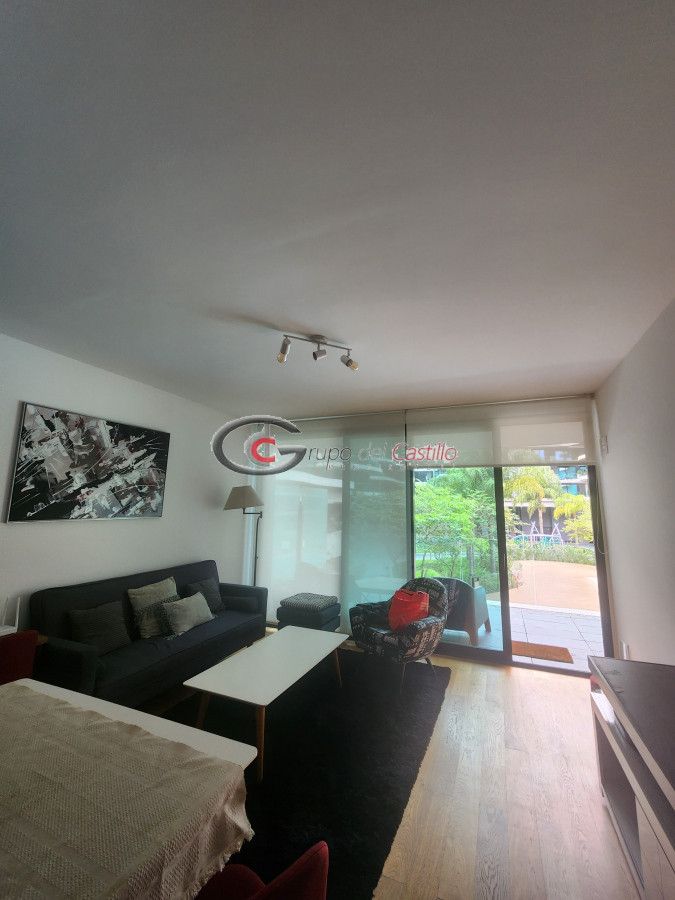 Apartamento ID.161 - Apartamento En Alquiler Edificio Forum