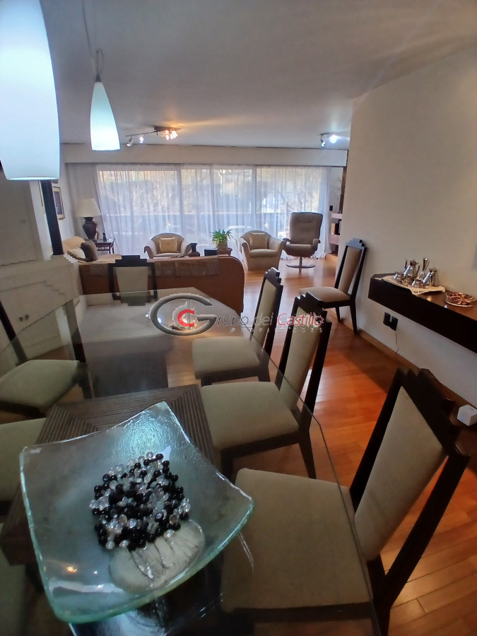 Apartamento ID.164 - Excelente Planta Frente Al Parque Biarritz Con Un Patio De 70 Mts