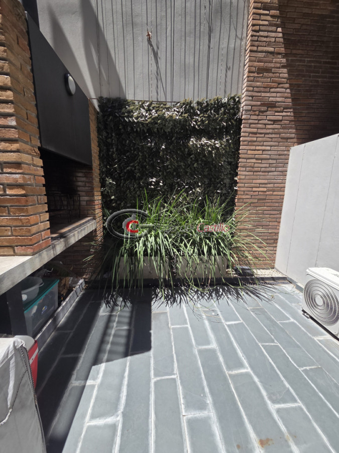 Apartamento ID.180 - Duplex De 1 Dormitorio Y Parrillero Propio