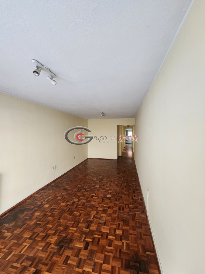 Apartamento ID.130 - A PASOS DE LA PLAYA POCITOS