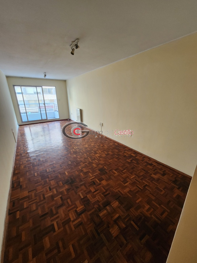 Apartamento ID.130 - A PASOS DE LA PLAYA POCITOS