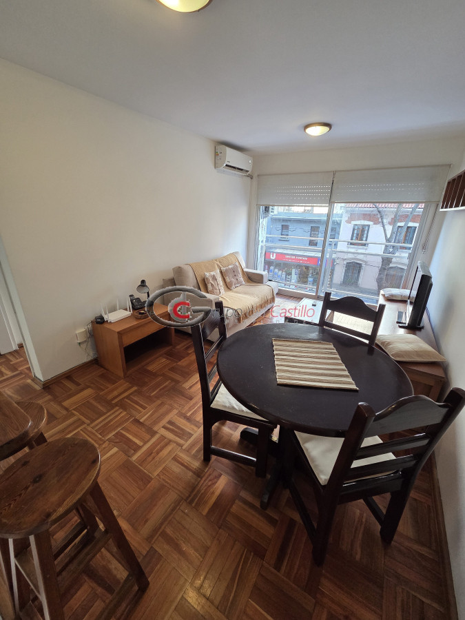 Apartamento ID.170 - A Pasos De La Rambla Todo Equipado