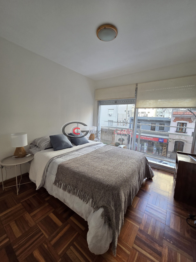Apartamento ID.170 - A Pasos De La Rambla Todo Equipado