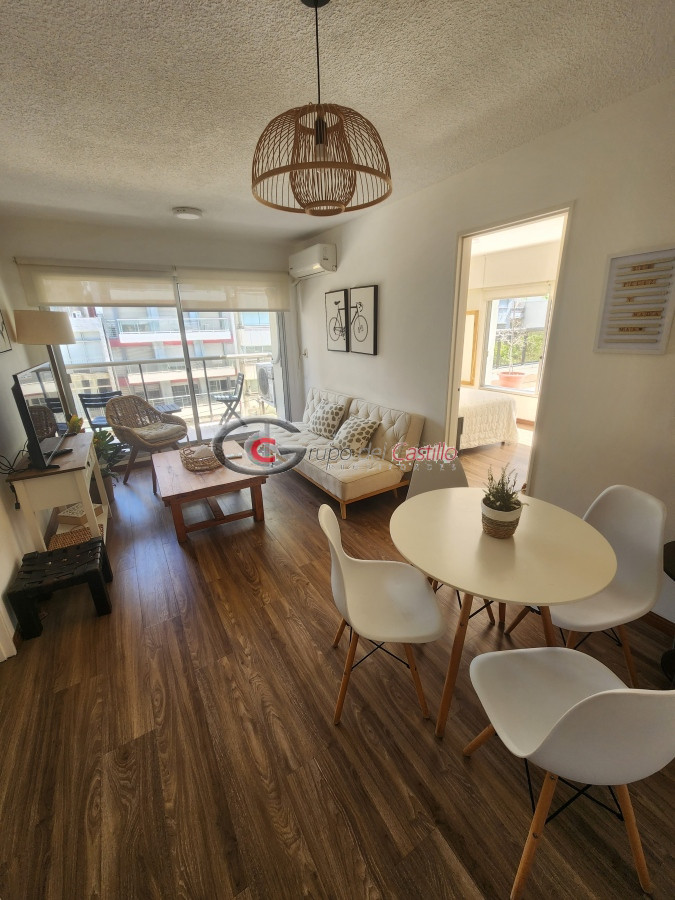 Apartamento ID.136 - A Pasos De La Rambla Y Parque Villa Biarritz