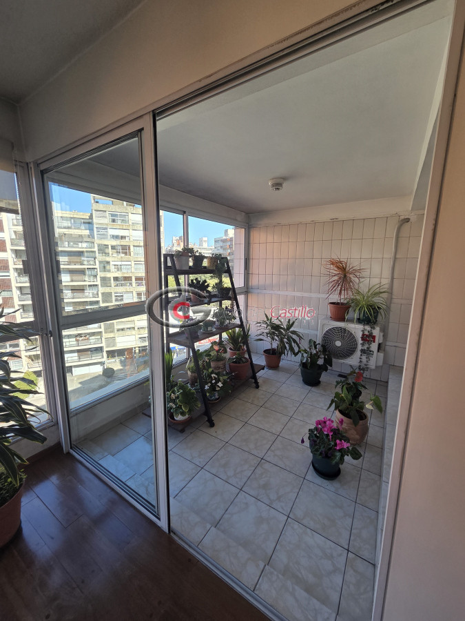 Apartamento ID.173 - Excelente Apartamento A Pasos De La Playa Pocitos 1xpiso