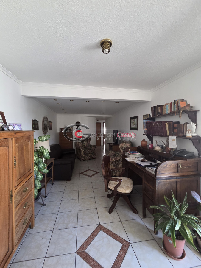 Apartamento ID.173 - Excelente Apartamento A Pasos De La Playa Pocitos 1xpiso