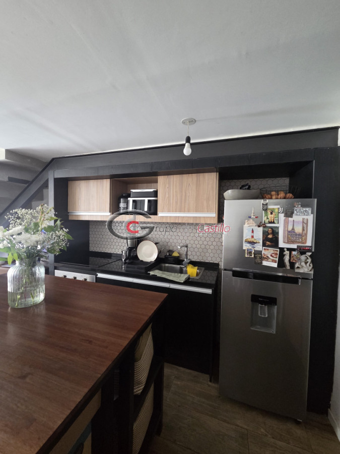 Apartamento ID.180 - Duplex De 1 Dormitorio Y Parrillero Propio