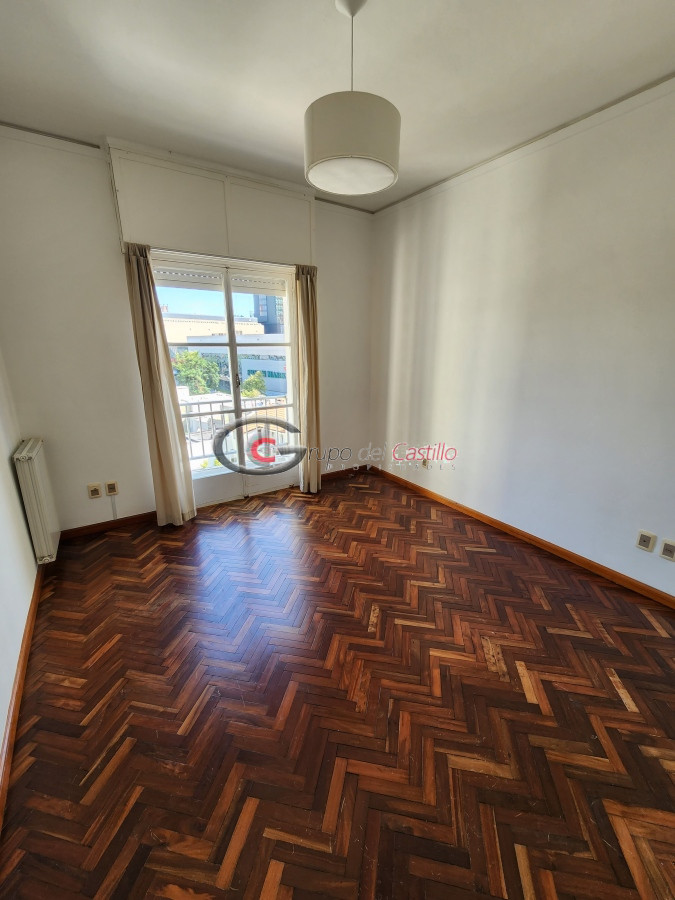 Apartamento ID.126 - FRENTE AL MAR TODO A NUEVO
