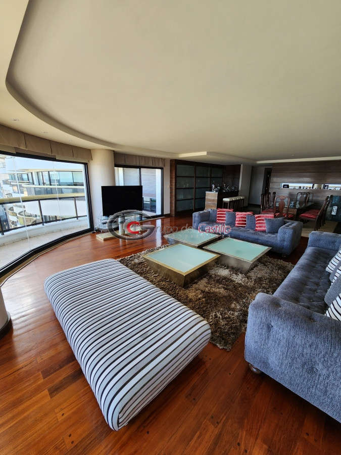 Apartamento ID.128 - EXCELENTE APARTAMENTO DE CATEGORIA FRENTE AL MAR
