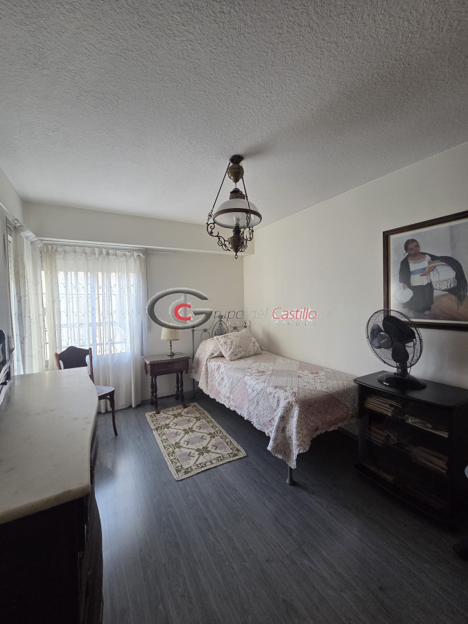 Apartamento ID.173 - Excelente Apartamento A Pasos De La Playa Pocitos 1xpiso