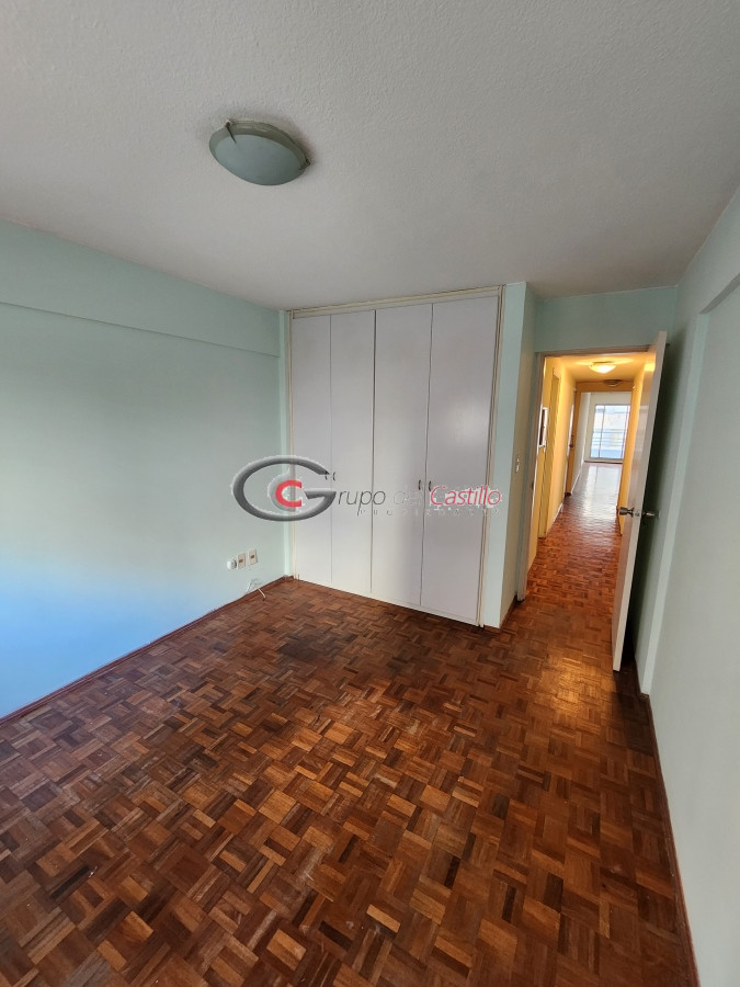 Apartamento ID.130 - A PASOS DE LA PLAYA POCITOS
