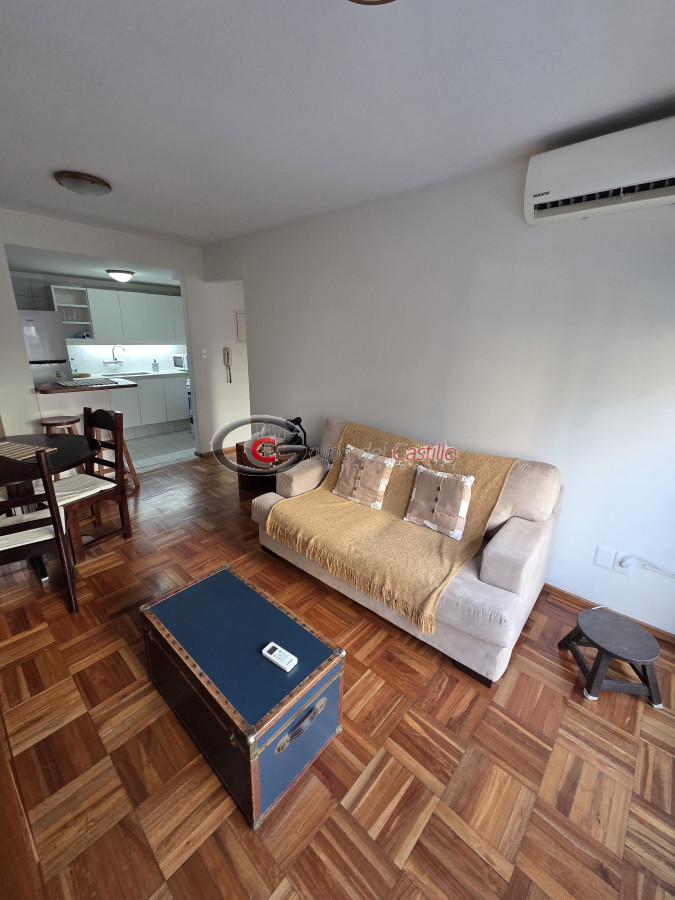 Apartamento ID.170 - A Pasos De La Rambla Todo Equipado