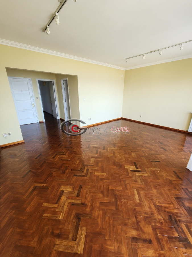 Apartamento ID.126 - FRENTE AL MAR TODO A NUEVO
