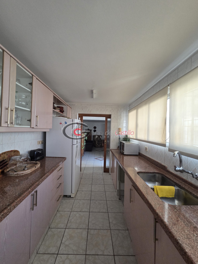 Apartamento ID.173 - Excelente Apartamento A Pasos De La Playa Pocitos 1xpiso