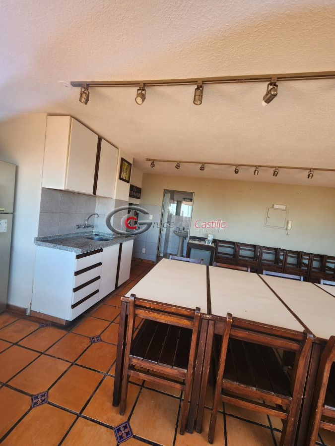 Apartamento ID.138 - A PASOS DEL SHOPPING DE PUNTA CERRETAS