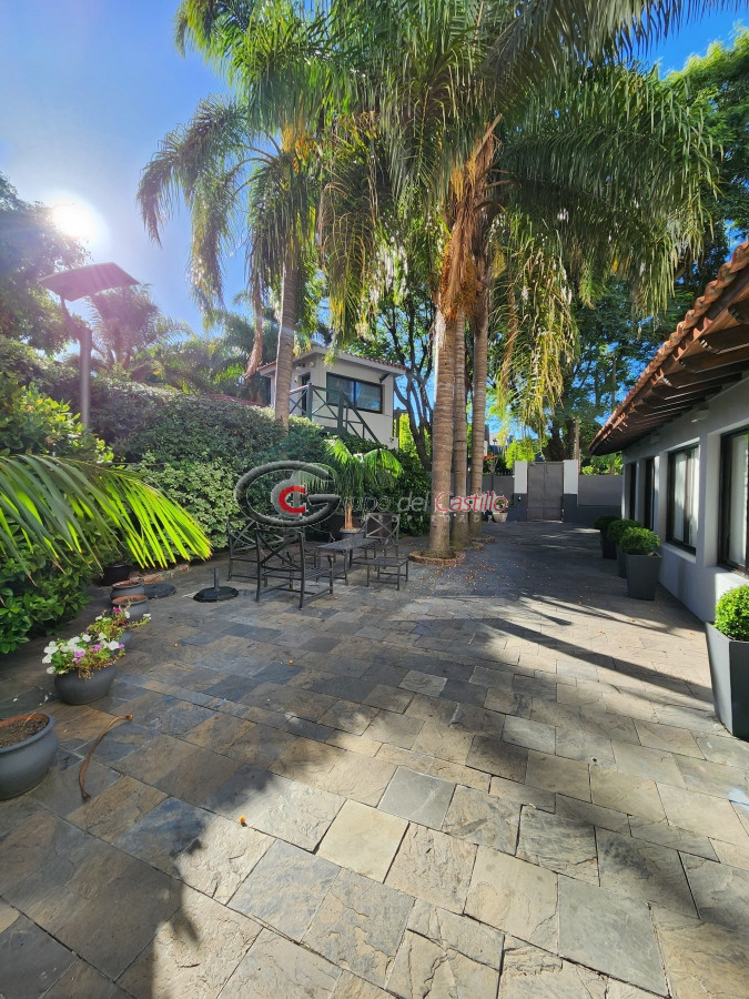 Apartamento ID.128 - EXCELENTE APARTAMENTO DE CATEGORIA FRENTE AL MAR