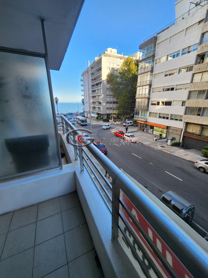 Apartamento ID.130 - A PASOS DE LA PLAYA POCITOS