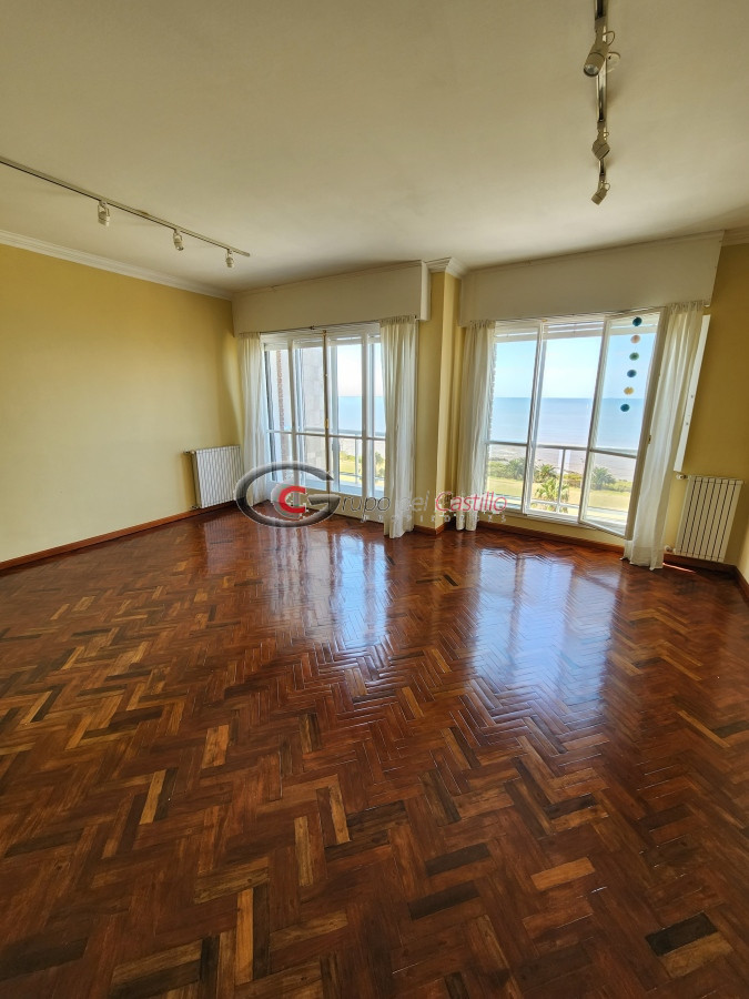 Apartamento ID.126 - FRENTE AL MAR TODO A NUEVO