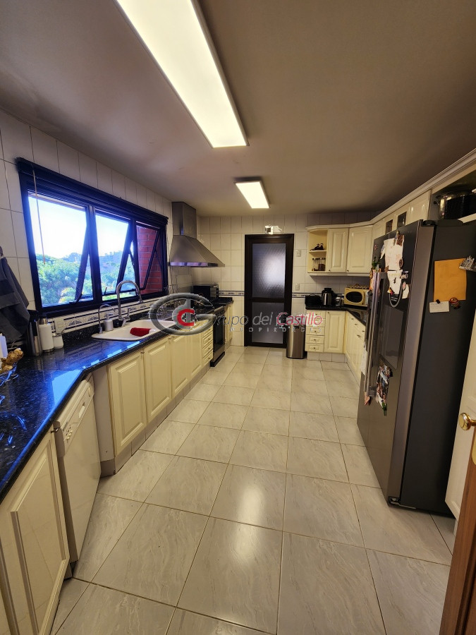 Apartamento ID.128 - EXCELENTE APARTAMENTO DE CATEGORIA FRENTE AL MAR