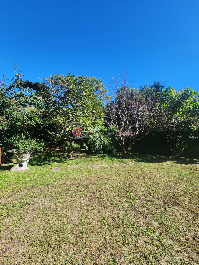 Casa ID.160 - Excelente Casa A Pasos Del Parque Prado