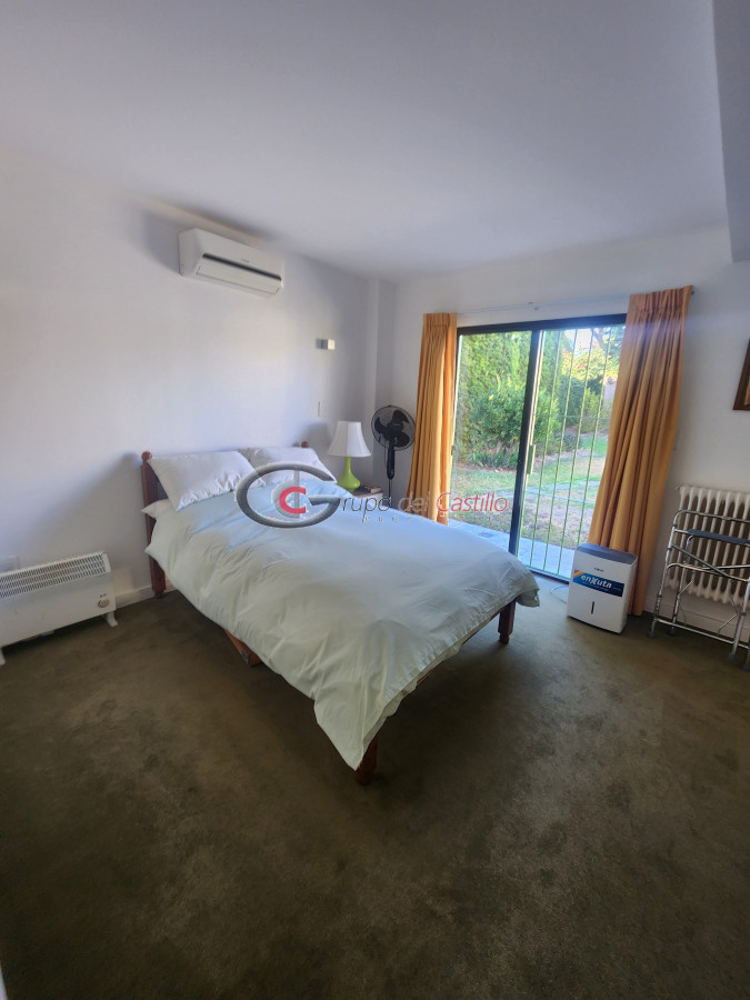 Casa ID.168 - Excelente Casa Punta Gorda Con Barbacoa Y Piscina